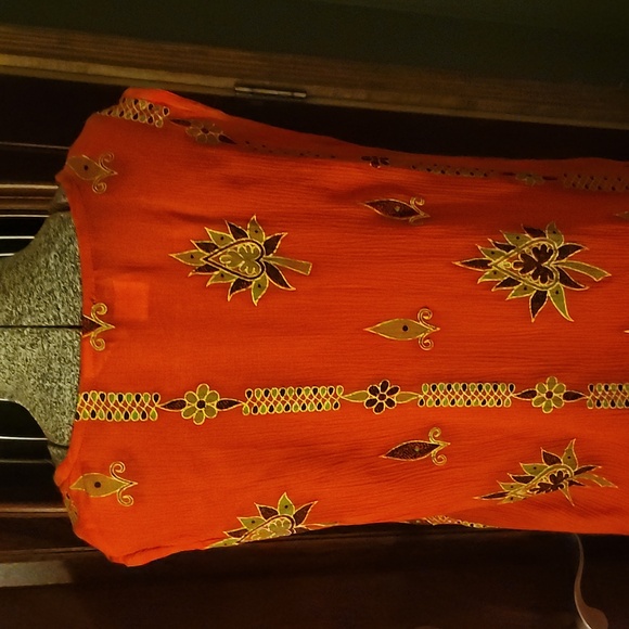 BELMA NY Sleeveless Floral Design Top Large - Picture 8 of 16